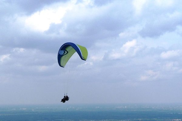 Paragliding Proefles: 3 leerzame vluchten en zelf sturen!