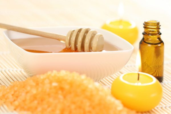 Verzorg je huid perfect met een honing massage